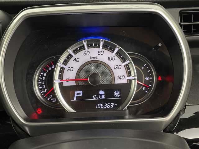 スズキ スペーシア カスタム HYBRID GS 鹿児島県 2018(平30)年 10.7万km ブレイブカーキP 社外SDナビゲーション/フルセグテレビ/Bluetooth/CD/DVD/FM/AM/スズキセーフティサポート/ビルトインETC/アイドリングストップ/運転席シートヒーター/バックカメラ/コーナーセンサー/片側パワースライドドア/純正アルミホイール/ドアバーザー/LEDヘッドライト