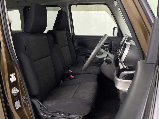 スズキ スペーシア カスタム HYBRID GS 鹿児島県 2018(平30)年 10.7万km ブレイブカーキP 社外SDナビゲーション/フルセグテレビ/Bluetooth/CD/DVD/FM/AM/スズキセーフティサポート/ビルトインETC/アイドリングストップ/運転席シートヒーター/バックカメラ/コーナーセンサー/片側パワースライドドア/純正アルミホイール/ドアバーザー/LEDヘッドライト