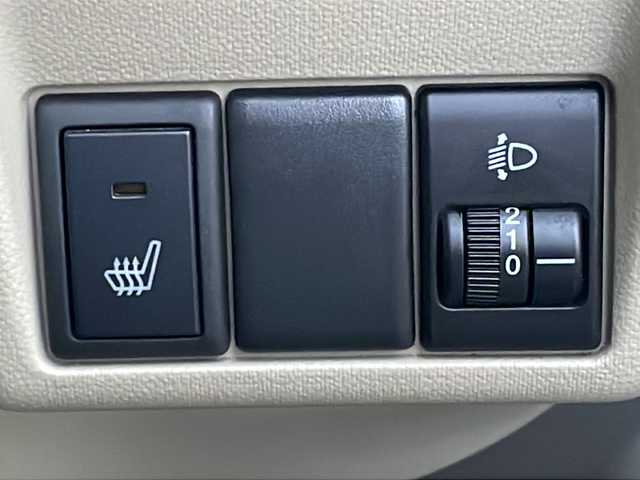 スズキ アルト G4 道北・旭川 2010(平22)年 4.8万km エアブルーメタリック /４ＷＤ//スマートキー//純正ＣＤ・ラジオ　//運転席シートヒーター　//ミラーヒーター//社外１３インチアルミ夏タイヤ積込　//保証書・取説//スペアキー×１