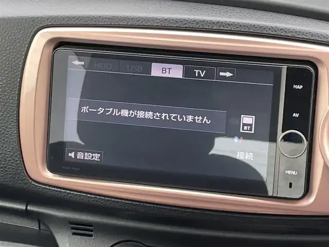 トヨタ ヴィッツ F スマートストップP シエル 愛媛県 2013(平25)年 6.7万km ボルドーマイカメタリック 純正ナビ（NHZD-W62G）/・Bluetooth/・CD/DVD/フルセグTV/バックカメラ/ETC/ドライブレコーダー/純正フロアマット/オートライト