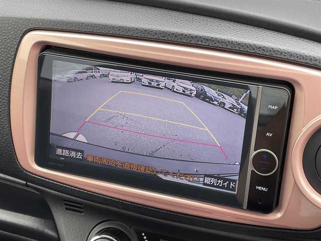 トヨタ ヴィッツ F スマートストップP シエル 愛媛県 2013(平25)年 6.7万km ボルドーマイカメタリック 純正ナビ（NHZD-W62G）/・Bluetooth/・CD/DVD/フルセグTV/バックカメラ/ETC/ドライブレコーダー/純正フロアマット/オートライト