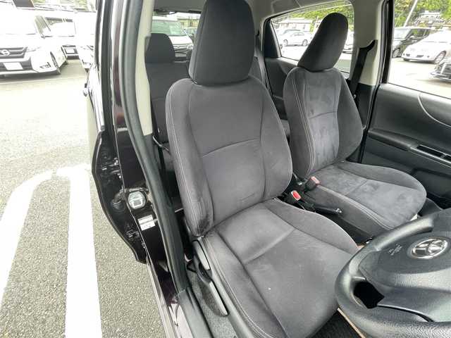 トヨタ ヴィッツ F スマートストップP シエル 愛媛県 2013(平25)年 6.7万km ボルドーマイカメタリック 純正ナビ（NHZD-W62G）/・Bluetooth/・CD/DVD/フルセグTV/バックカメラ/ETC/ドライブレコーダー/純正フロアマット/オートライト