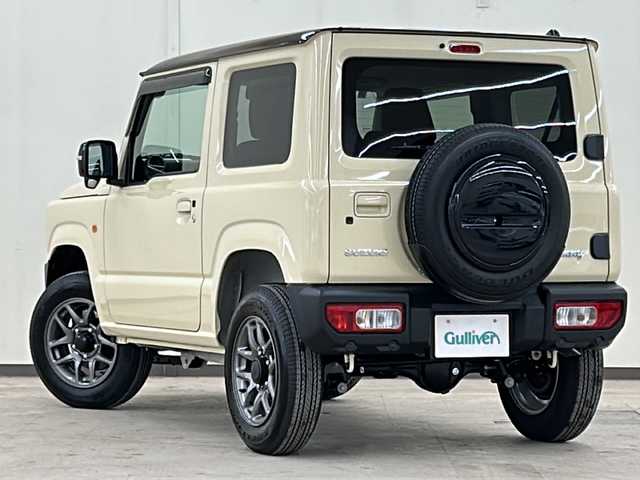 スズキ ジムニー XC 道央・札幌 2024(令6)年 0.1万km未満 シフォンアイボリーメタリックブラック2トーンルーフ /4WD//衝突被害軽減システム//レーンキープアシスト//コーナーセンサー//横滑り防止装置//オートライト//オートエアコン//クルーズコントロール//ダウンヒルアシスト//フォグランプ