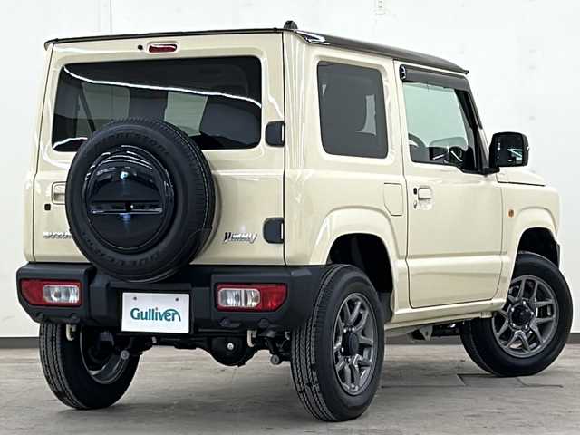 スズキ ジムニー XC 道央・札幌 2024(令6)年 0.1万km未満 シフォンアイボリーメタリックブラック2トーンルーフ /4WD//衝突被害軽減システム//レーンキープアシスト//コーナーセンサー//横滑り防止装置//オートライト//オートエアコン//クルーズコントロール//ダウンヒルアシスト//フォグランプ