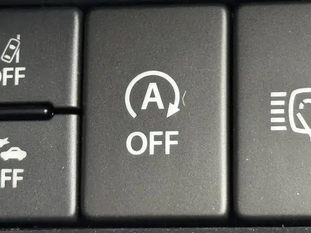 スズキ ジムニー XC 福岡県 2024(令6)年 0.1千km シフォンアイボリーメタリックブラック2トーンルーフ オーディオレス仕様　/クルーズコントロール　/コーナーセンサー　/衝突軽減ブレーキ　/レーンキープ　/ヒルディセントコントロール　/アイドリングストップ　/シートヒーター　/ヒーテッドドアミラー　/ＬＥＤヘッドライト