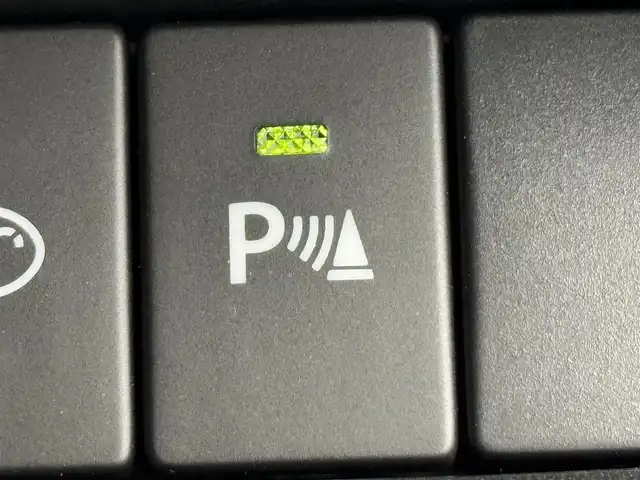 スズキ ジムニー XC 福岡県 2024(令6)年 0.1千km シフォンアイボリーメタリックブラック2トーンルーフ オーディオレス仕様　/クルーズコントロール　/コーナーセンサー　/衝突軽減ブレーキ　/レーンキープ　/ヒルディセントコントロール　/アイドリングストップ　/シートヒーター　/ヒーテッドドアミラー　/ＬＥＤヘッドライト