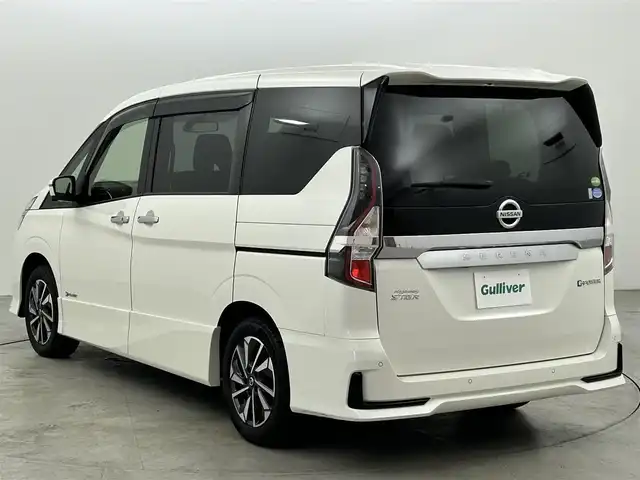 日産 セレナ e－パワー ハイウェイスター 福岡県 2020(令2)年 8.6万km ブリリアントホワイトパール 後席モニター　/純正ナビ　/全方位カメラ　/ＥＴＣ　/前後ドラレコ　/ＡＣＣ　/プロパイロット　/コーナーセンサー　/エマージェンシーブレーキ　/レーンキープ　/ＢＳＭ　/パーキングアシスト　/両側電動スライドドア　/ＬＥＤ