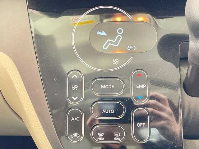 三菱 ｅＫスペース G e－アシスト 埼玉県 2015(平27)年 3.8万km アンティークゴールドM 衝突軽減ブレーキ /ナビ/　　CD/DVD/BT/ワンセグ/片側パワースライドドア /禁煙車