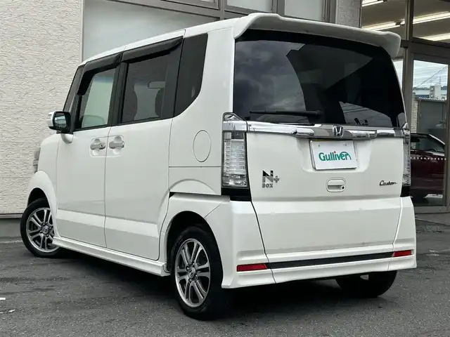 ホンダ Ｎ ＢＯＸ ＋ カスタム G 大阪府 2014(平26)年 5.5万km プレミアムホワイトパール 7インチ社外ナビ/（フルセグTV/BT/CD/DVD)/車いす仕様車/盗難防止装置/横滑り防止装置/フルフラットシート/ベンチシート/プッシュスタート/純正14インチアルミホイール/純正フロアマット/ETC/保証書/取扱説明書/スペアキー×１