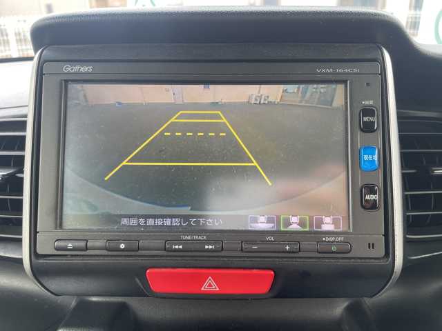 ホンダ Ｎ ＢＯＸ G SSパッケージ 三重県 2017(平29)年 16.9万km プレミアムホワイトパールⅡ 登録時168520km/ワンオーナー/禁煙車/ディーラーＯＰ７型ナビ/・Ｂｌｕｅｔｏｏｔｈ・ワンセグ・CD・AM/FM・USB・SD/左側パワースライドドア/シートヒーターＤＮ/バックカメラ/ＬＥＤヘッドライト/ビルドインＥＴＣ/アイドリングストップ/純正フロアマット