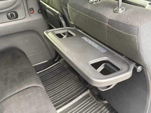 ホンダ Ｎ ＢＯＸ G SSパッケージ 三重県 2017(平29)年 16.9万km プレミアムホワイトパールⅡ 登録時168520km/ワンオーナー/禁煙車/ディーラーＯＰ７型ナビ/・Ｂｌｕｅｔｏｏｔｈ・ワンセグ・CD・AM/FM・USB・SD/左側パワースライドドア/シートヒーターＤＮ/バックカメラ/ＬＥＤヘッドライト/ビルドインＥＴＣ/アイドリングストップ/純正フロアマット