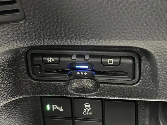 ホンダ Ｎ ＢＯＸ カスタム L 宮崎県 2022(令4)年 3.8万km クリスタルブラックパール 純正ナビ/CD/DVD/HDMI/Bluetooth/フルセグTV/バックカメラ/両側パワースライドドア/ホンダセンシング/アダプティブクルーズコントロール/衝突被害軽減ブレーキ/車線維持支援システム/LEDオートヘッドライト/フォグランプ/スマートキー/ETC