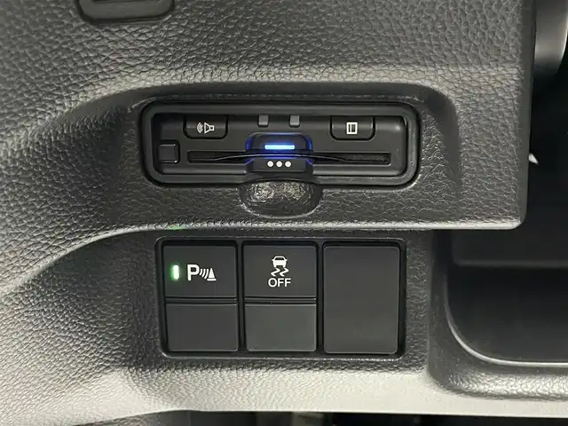 ホンダ Ｎ ＢＯＸ カスタム L 宮崎県 2022(令4)年 3.8万km クリスタルブラックパール 純正ナビ/CD/DVD/HDMI/Bluetooth/フルセグTV/バックカメラ/両側パワースライドドア/ホンダセンシング/アダプティブクルーズコントロール/衝突被害軽減ブレーキ/車線維持支援システム/LEDオートヘッドライト/フォグランプ/スマートキー/ETC