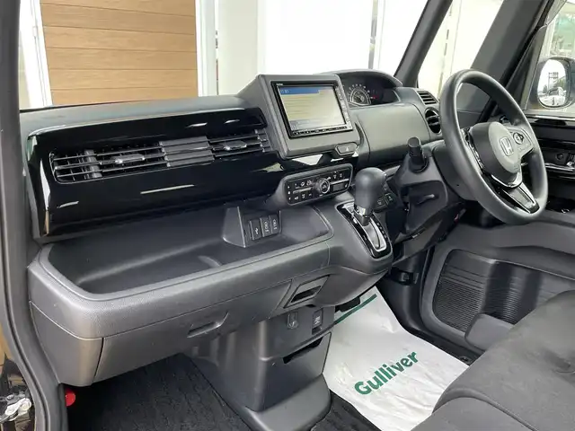 ホンダ Ｎ ＢＯＸ カスタム L 宮崎県 2022(令4)年 3.8万km クリスタルブラックパール 純正ナビ/CD/DVD/HDMI/Bluetooth/フルセグTV/バックカメラ/両側パワースライドドア/ホンダセンシング/アダプティブクルーズコントロール/衝突被害軽減ブレーキ/車線維持支援システム/LEDオートヘッドライト/フォグランプ/スマートキー/ETC