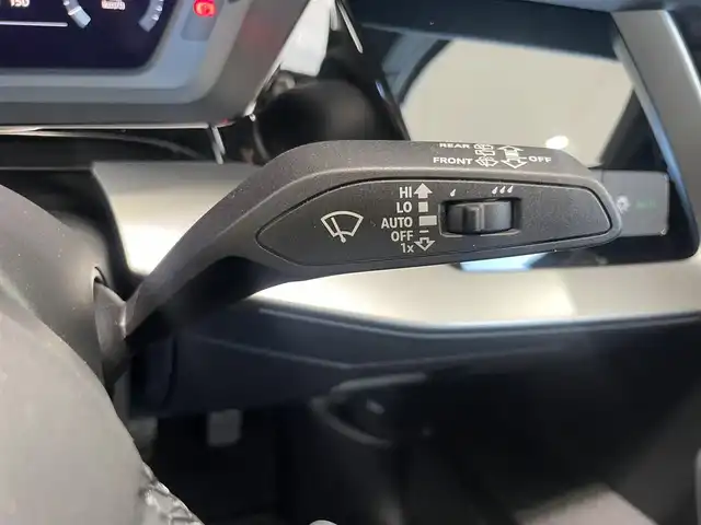 アウディ アウディ Ａ３ SB 1stエディション 静岡県 2021(令3)年 1.4万km グレイシアホワイトメタリック