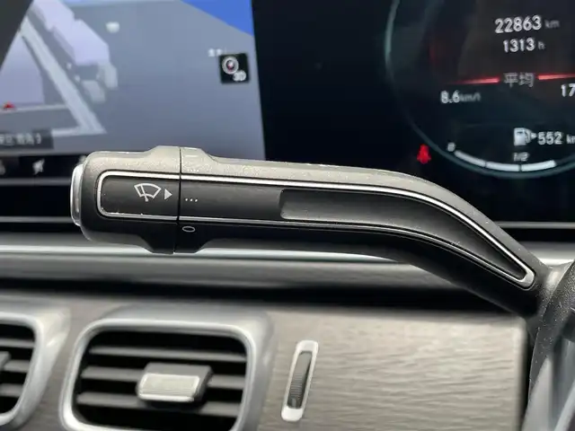 メルセデス・ベンツ Ｍ・ベンツ ＧＬＥ４００ｄ 4MATIC クーペ スポーツ 東京都 2022(令4)年 2.3万km 黒 ワンオーナー/パノラミックスライディングルーフ/レーダーセーフティパッケージ/マルチビームLEDヘッドランプ/アダプティブハイビームアシストプラス/開口部台形シルバー横1本バー付ダイヤモンドメッシュフロントグリル/フロントエアロバンパー/イルミネーション付サイドステップ/下部クロームプロテクター付リアエアロバンパー/21インチ14本スポークブラック塗装アルミホイール/「Mercedes-Benz」ロゴ入ブレーキキャリパー/エアマチックサスペンション/アンスラサイトオーク木目調インパネ加飾/ディンプル革巻きスポーツステアリングホイール(フラットボトム)/パドルシフト/本革シート/12.3インチコックピットディスプレイ/ヘッドアップディスプレイ/ユーザーエクスペリエンス(12.3インチワイドディスプレイ)/ナビゲーションシステム/Burmesterサウンドシステム(13スピーカー)