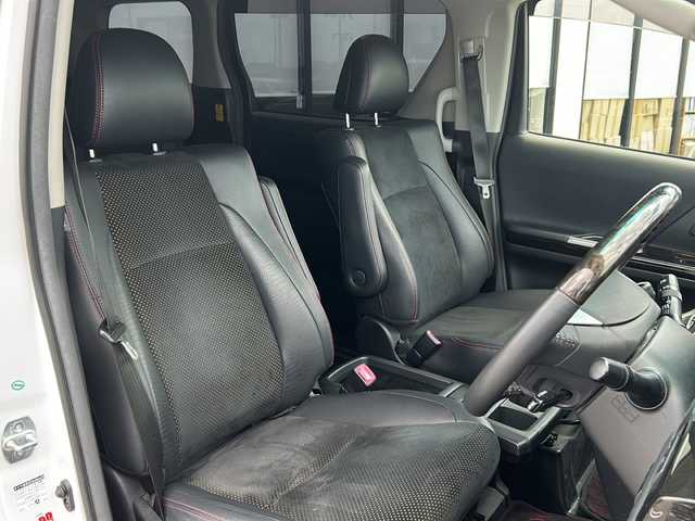 トヨタ ヴェルファイア 2．4Z ゴールデンアイズⅡ 岐阜県 2013(平25)年 12.2万km ホワイトパールクリスタルシャイン 純正８インチナビ/フルセグテレビ/サンルーフ/ETC/クルーズコントロール/コーナーセンサー/電動リアゲート/ハーフレザーシート/純正アルミホイール/両側パワースライドドア/ウィンカーミラー/ドアバイザー/プッシュスタート/スマートキー/オットマン