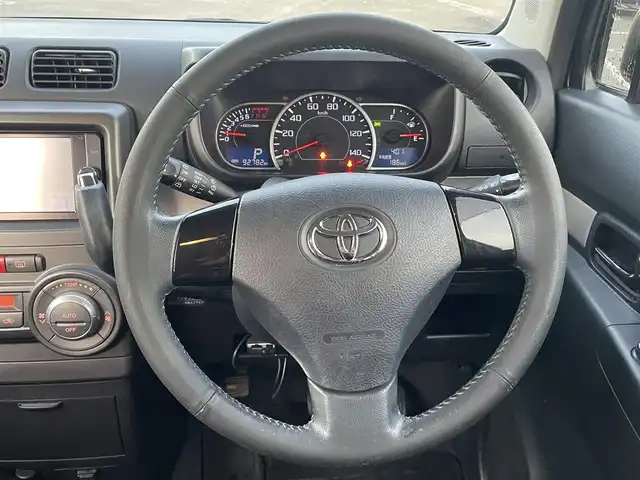 トヨタ ピクシススペース X 宮城県 2014(平26)年 9.3万km ブラックマイカメタリック 純正ナビ/ＣＤ／ＤＶＤ／ＦＭ／ＡＭ／Ｂｌｕｅｔｏｏｔｈ/フルセグＴＶ/ＥＴＣ/純正フロアマット/スペアキー×１