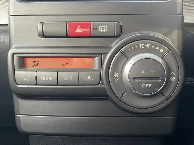 トヨタ ピクシススペース X 宮城県 2014(平26)年 9.3万km ブラックマイカメタリック 純正ナビ/ＣＤ／ＤＶＤ／ＦＭ／ＡＭ／Ｂｌｕｅｔｏｏｔｈ/フルセグＴＶ/ＥＴＣ/純正フロアマット/スペアキー×１