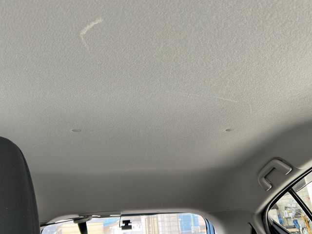 トヨタ アクア S 神奈川県 2013(平25)年 3万km クールソーダメタリック ワンオーナー/純正ディーラーナビ（AM/FM/CD/DVD/SD/BT/フルセグTV）/バックカメラ/ABS/横滑り防止装置/盗難防止装置/衝突被害軽減システム/ダブルエアバッグ/ETC/前後ドライブレコーダー/プッシュスタート/オートライト/電動格納ミラー/ステアリングスイッチ/ECOモード/EVモード/取扱説明書/保証書/スペアキー×１