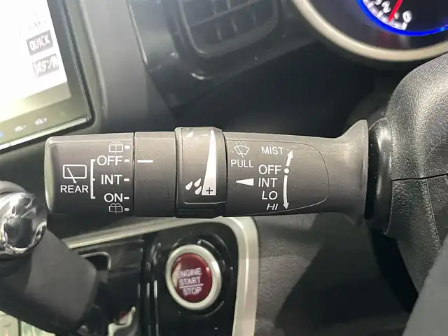 ホンダ Ｎ ＢＯＸ カスタム G ターボSSパッケージ 鹿児島県 2016(平28)年 5.6万km クリスタルブラックパール 禁煙車/純正Gathersナビ(VXM-175VFEi)/　・Bluetooth/　・CD/DVD/　・フルセグTV/　・AM/FM/両側パワースライドドア/クルーズコントロール(追従走行なし)/チップアップシート/デジタルインナーミラー/バックカメラ/ETC/HIDヘッドライト/シートヒーター/純正フロアマット/純正アルミホイール/後席サンシェード/電動格納ミラー/ステアリングリモコン