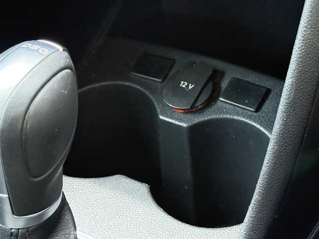 フォルクスワーゲン ポロ TSIハイライン マイスター 静岡県 2017(平29)年 4.3万km グレー ワンオーナー/ハーフレザーシート/純正ナビ/(CD/DVD/Bluetooth/フルセグ)/バックカメラ /アダプティブクルーズコントロール/シートヒーター/キーレスキー/ETC/ドライブレコーダー/純正フロアマット/純正16インチアルミホイール/保証書/取説/スペアキー