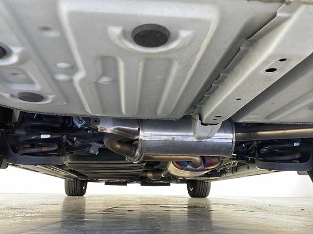 トヨタ ヴォクシー ZS 煌Ⅱ 長野県 2019(令1)年 3.6万km ホワイトパールクリスタルシャイン 純正SDナビ&フルセグTV&CD&USB&BT/クルーズコントロール/車線逸脱警報/プリクラッシュセーフティ/コーナーセンサー/アイドリングストップ/社外前方ドライブレコーダー/両側パワースライドドア/ウォークスルー/ビルトインETC/LEDヘッドライト/オートライト/フロントフォグランプ/電動格納ミラー/ウィンカーミラー/純正16インチAW装着/社外フロアマット/純正ドアバイザー/プッシュスタート/スマートキー