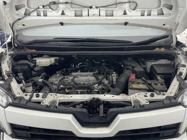トヨタ ヴォクシー ZS 煌Ⅱ 長野県 2019(令1)年 3.6万km ホワイトパールクリスタルシャイン 純正SDナビ&フルセグTV&CD&USB&BT/クルーズコントロール/車線逸脱警報/プリクラッシュセーフティ/コーナーセンサー/アイドリングストップ/社外前方ドライブレコーダー/両側パワースライドドア/ウォークスルー/ビルトインETC/LEDヘッドライト/オートライト/フロントフォグランプ/電動格納ミラー/ウィンカーミラー/純正16インチAW装着/社外フロアマット/純正ドアバイザー/プッシュスタート/スマートキー