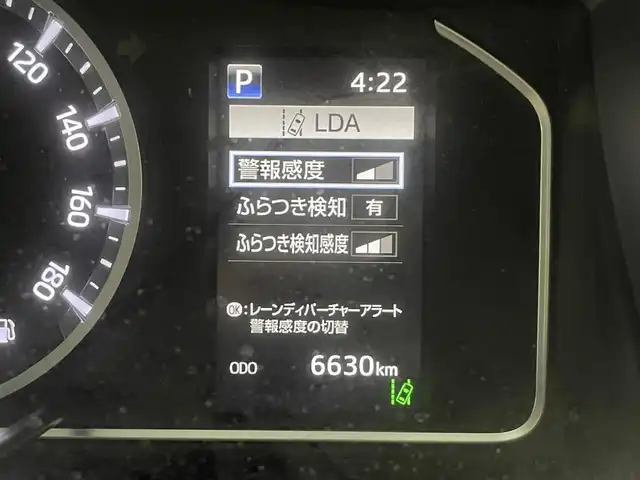 トヨタ ハイエース GL ロング 群馬県 2021(令3)年 0.7万km ホワイトパールクリスタルシャイン 純正オーディオ/CD/AUX/USB/バックカメラ/防眩ミラー/オートライト/AHB/Fフォグ/LDA/PKSB/クリアランスソナー/AC１００V/１００W/キーレス/純正マット/純正バイザー/４WD/左側パワースライドドア/トヨタセーフティセンス/車内スタッドレスタイヤ積込/禁煙車