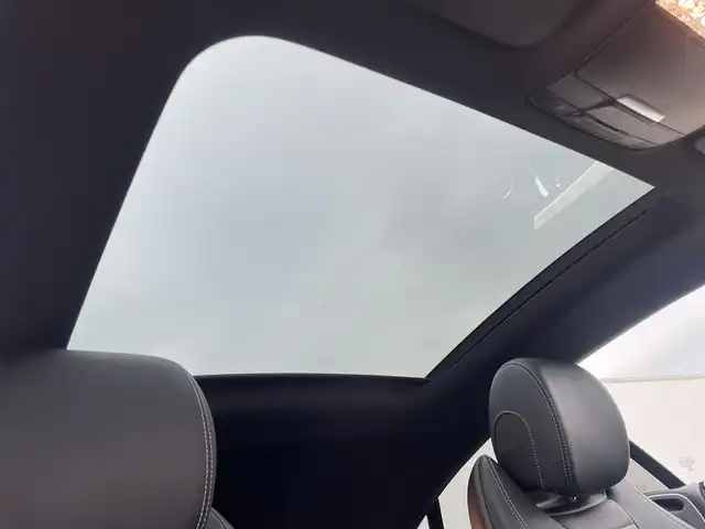 メルセデス・ベンツ Ｅ２００ クーペ スポーツ 東京都 2019(平31)年 4.6万km ポーラホワイト パノラミックスライディングルーフ/ブルメスターサウンド/純正ナビ／ＤＴＶ/３６０°カメラ/レーダーセーフティＰＫＧ/ＡＣＣ/ＢＳＭ/レーンキープ/レザーシート/ＨＵＤ/記録簿有り/Ｒ２．３．４．５．６．７