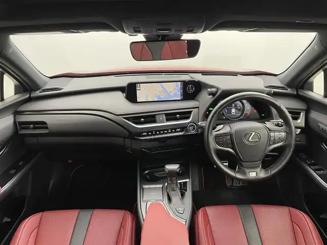 レクサス ＵＸ 250h Fスポーツ 岡山県 2020(令2)年 2.7万km マダーレッド サンルーフ/10.3インチメーカーナビ/・FM/AM/Bluetooth/フルセグ/CD/DVD/パノラマミックビューモニター/レザーシート/・D/Nパワーシート/・シートメモリー/・D/Nシートヒーター/Lexus Safety System＋/・プリクラッシュセーフティ/・レーントレーシングアシスト/・オートマチックハイビーム/・ブラインドスポットモニター/・レーダークルーズコントロール/・コーナーセンサー/ヘッドアップディスプレイ/ステアリングヒーター/パワーバックドア/ビルトイン2.0ETC/純正18インチアルミ