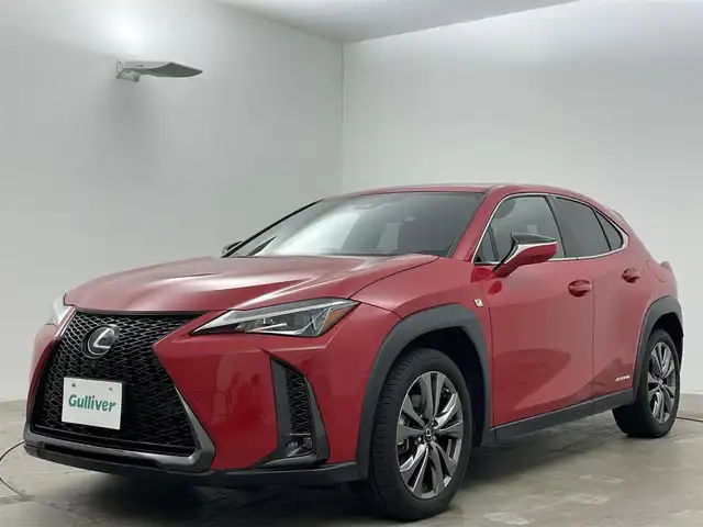 レクサス ＵＸ 250h Fスポーツ 岡山県 2020(令2)年 2.7万km マダーレッド サンルーフ/10.3インチメーカーナビ/・FM/AM/Bluetooth/フルセグ/CD/DVD/パノラマミックビューモニター/レザーシート/・D/Nパワーシート/・シートメモリー/・D/Nシートヒーター/Lexus Safety System＋/・プリクラッシュセーフティ/・レーントレーシングアシスト/・オートマチックハイビーム/・ブラインドスポットモニター/・レーダークルーズコントロール/・コーナーセンサー/ヘッドアップディスプレイ/ステアリングヒーター/パワーバックドア/ビルトイン2.0ETC/純正18インチアルミ