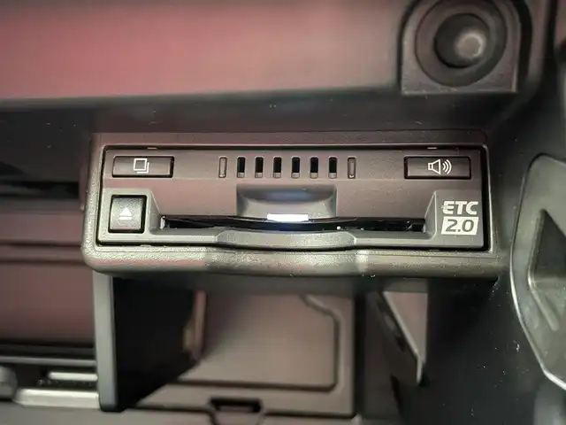 レクサス ＵＸ 250h Fスポーツ 岡山県 2020(令2)年 2.7万km マダーレッド サンルーフ/10.3インチメーカーナビ/・FM/AM/Bluetooth/フルセグ/CD/DVD/パノラマミックビューモニター/レザーシート/・D/Nパワーシート/・シートメモリー/・D/Nシートヒーター/Lexus Safety System＋/・プリクラッシュセーフティ/・レーントレーシングアシスト/・オートマチックハイビーム/・ブラインドスポットモニター/・レーダークルーズコントロール/・コーナーセンサー/ヘッドアップディスプレイ/ステアリングヒーター/パワーバックドア/ビルトイン2.0ETC/純正18インチアルミ