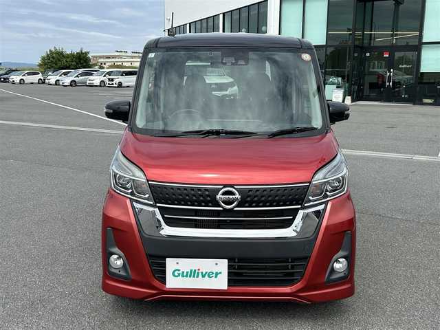 日産 デイズ ルークス ハイウェイスター Xターボ 奈良県 2017(平29)年 3.6万km スパークリングレッド/ブラック 全方位カメラ　/片側パワースライド　/ＥＴＣ　/フルセグナビ　/ＣＮ－ＲＡ０５ＷＤ　/バックカメラ　/ターボ車両　/オートライト　/純正マット　/スマートキー　/アイドリングストップ　/オートエアコン　/衝突軽減システム