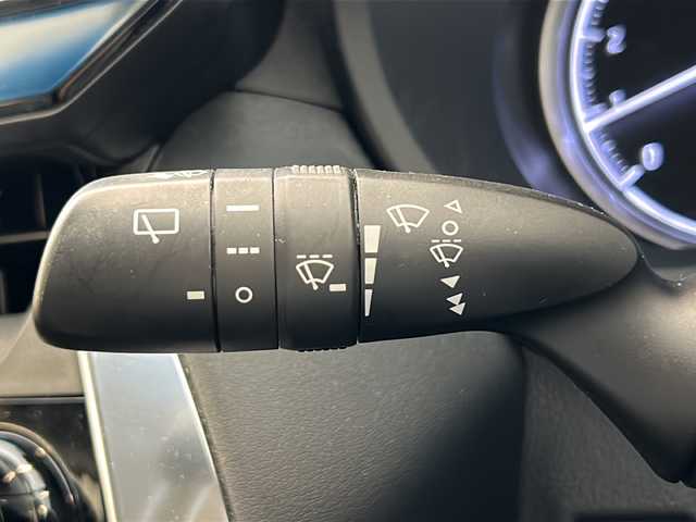 トヨタ ハリアー S 岐阜県 2022(令4)年 7.2万km プレシャスブラックパール 純正ディスプレイオーディオ/バックモニター/Bluetooth/おくだけ充電/トヨタセーフティセンス/追従クルーズコントロール/USBポート/シートカバー/ETC/LEDヘッドライト/オートハイビーム/オートライト/ヘッドライトレベライザー/オートエアコン/クリアランスソナー/ワンオーナー/プッシュスタート/スマートキー/スペアキー/取扱説明書・記録簿