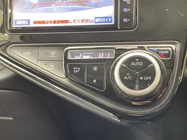 トヨタ アクア S 栃木県 2020(令2)年 6万km ホワイトパールクリスタルシャイン 純正SDナビ/ワンセグTV/バックカメラ/ビルトインETC/禁煙車/ステアリングスイッチ/キーレス/電動格納ミラー/純正フロアマット