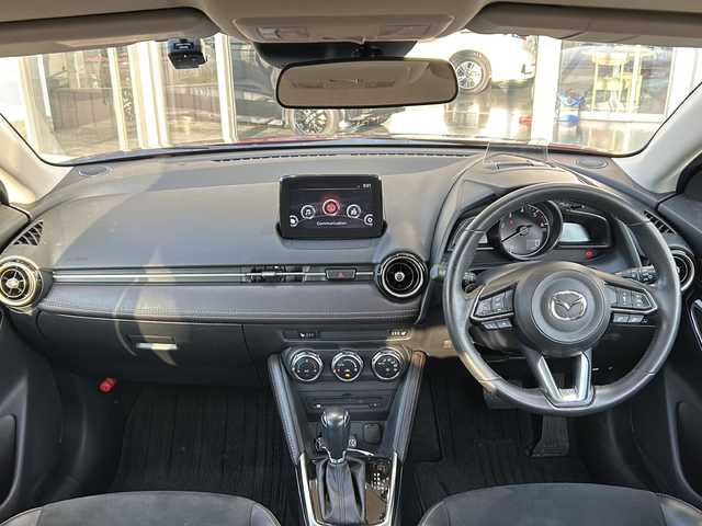 マツダ デミオ XD ツーリング Lパッケージ 静岡県 2018(平30)年 4.6万km ソウルレッドクリスタルM 【メーカーOP】/CD/DVDプレーヤー＋地上デジタルテレビチューナー/360度ビューモニター＋フロントパーキングセンサー/アダプティブLEDヘッドライト/スマートブレーキサポート/マツダレーダークルーズコントロール/【主要装備】/純正ナビ　/ブラインドスポットビューモニター　/ＬＥＤフォグランプ　/前席シートヒーター　/ＥＴＣ　/革巻きステアリング　/パドルシフト/プッシュスタート/スマートキー/純正16インチアルミ