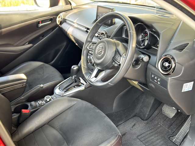 マツダ デミオ XD ツーリング Lパッケージ 静岡県 2018(平30)年 4.6万km ソウルレッドクリスタルM 【メーカーOP】/CD/DVDプレーヤー＋地上デジタルテレビチューナー/360度ビューモニター＋フロントパーキングセンサー/アダプティブLEDヘッドライト/スマートブレーキサポート/マツダレーダークルーズコントロール/【主要装備】/純正ナビ　/ブラインドスポットビューモニター　/ＬＥＤフォグランプ　/前席シートヒーター　/ＥＴＣ　/革巻きステアリング　/パドルシフト/プッシュスタート/スマートキー/純正16インチアルミ