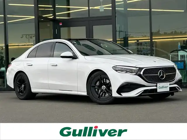メルセデス・ベンツ Ｍ・ベンツ Ｅ２２０ｄ アバンギャルド AMGライン 東京都 2024(令6)年 1万km 白 ワンオーナー/AMGラインパッケージ/レザーエクスクルーシブパッケージ/シートベンチレーター/デジタルインテリアパッケージ/3Dコックピットディスプレイ/アドバンスドパッケージ/レーダーセーフティパッケージ/360°カメラシステム/デジタルライト/アダプティブハイビームアシスト/パノラミックスライディングルーフ/ＭＵＢＸスーパースクリーンモニタ/レザーエクスクルーシブＰＫＧ　/本革空調Ｓ　ＯＰカラー：オパリスホワイトＭ/ＡＭＧ１９ＡＷマットブラック塗装/ピアノブラックインテリア/熱反射ガラス/HDDナビ/フルセグテレビ/バックカメラ/アイドリングストップ/ウィンカーミラー/クルーズコントロール/プッシュスタート/パワーバックドア/ETC