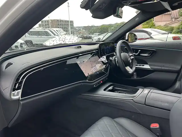 メルセデス・ベンツ Ｍ・ベンツ Ｅ２２０ｄ アバンギャルド AMGライン 東京都 2024(令6)年 1万km 白 ワンオーナー/AMGラインパッケージ/レザーエクスクルーシブパッケージ/シートベンチレーター/デジタルインテリアパッケージ/3Dコックピットディスプレイ/アドバンスドパッケージ/レーダーセーフティパッケージ/360°カメラシステム/デジタルライト/アダプティブハイビームアシスト/パノラミックスライディングルーフ/ＭＵＢＸスーパースクリーンモニタ/レザーエクスクルーシブＰＫＧ　/本革空調Ｓ　ＯＰカラー：オパリスホワイトＭ/ＡＭＧ１９ＡＷマットブラック塗装/ピアノブラックインテリア/熱反射ガラス/HDDナビ/フルセグテレビ/バックカメラ/アイドリングストップ/ウィンカーミラー/クルーズコントロール/プッシュスタート/パワーバックドア/ETC