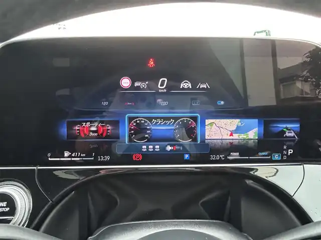 メルセデス・ベンツ Ｍ・ベンツ Ｅ２２０ｄ アバンギャルド AMGライン 東京都 2024(令6)年 1万km 白 ワンオーナー/AMGラインパッケージ/レザーエクスクルーシブパッケージ/シートベンチレーター/デジタルインテリアパッケージ/3Dコックピットディスプレイ/アドバンスドパッケージ/レーダーセーフティパッケージ/360°カメラシステム/デジタルライト/アダプティブハイビームアシスト/パノラミックスライディングルーフ/ＭＵＢＸスーパースクリーンモニタ/レザーエクスクルーシブＰＫＧ　/本革空調Ｓ　ＯＰカラー：オパリスホワイトＭ/ＡＭＧ１９ＡＷマットブラック塗装/ピアノブラックインテリア/熱反射ガラス/HDDナビ/フルセグテレビ/バックカメラ/アイドリングストップ/ウィンカーミラー/クルーズコントロール/プッシュスタート/パワーバックドア/ETC
