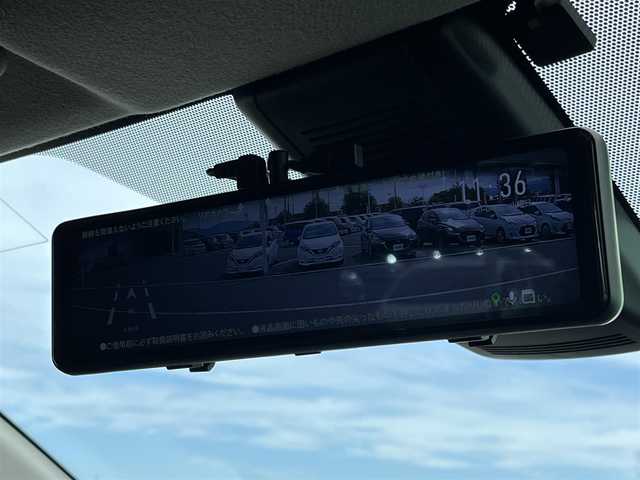 トヨタ アクア S スタイルブラック 奈良県 2020(令2)年 5.8万km ホワイトパールクリスタルシャイン 純正ナビ /地デジ /アラウンドビューモニター /ミラー型前後ドラレコ /社外15インチAW /コーナーセンサー /衝突被害軽減システム /車線逸脱警報 /ビルトインETC /TRDドアプロテクター /LEDヘッドライト