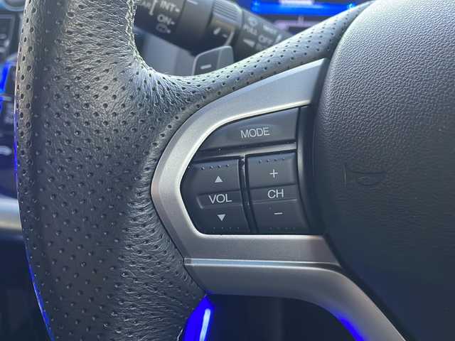 ホンダ ＣＲ－Ｚ α マスターレーベル 大阪府 2015(平27)年 0.9万km ブリリアントスポーティブルーメタリック2トーン 純正ギャザーズナビ/バック/サイドカメラ/ドライブレコーダー型ミラー/クルーズコントロール/純正１７インチAW/黒ハーフレザーシート/LEDヘッドライト/フォグランプ/スカッフイルミ/革巻きステアリング/ウインカーミラー/パドルシフト/フロアマット/ドアバイザー/保証書/取扱説明書/スペアキー1本