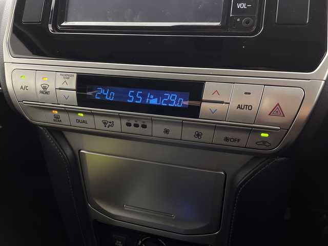 トヨタ ランドクルーザー プラド TX Lパッケージ マットブラED 愛知県 2022(令4)年 3.1万km ブラック 純正ナビ/バックカメラ/Bluetooth・AM・FM・ワンセグTV/ビルトインETC/サンルーフ/ルーフレール/１８インチアルミホイール/レザーシート/運転席助手席パワーシート/純正フロアマット/トヨタセーフティセンス/プリクラッシュセーフティ/レーンディパーチャーアラート/オートマチックハイビーム/レーダークルーズコントロール/ロードサインアシスト/発進遅れ告知/パーキングサポートブレーキ/横滑り防止/LEDヘッド/オートライト/フロントフォグランプ/電動格納ミラーウィンカー/トノカバー/DC12V/プッシュスタート/スマートキー/スペアキー1本/取扱説明書