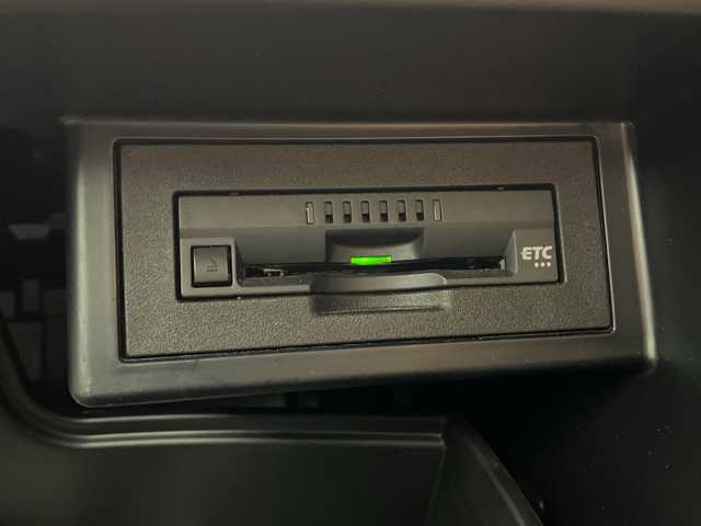 トヨタ ランドクルーザー プラド TX Lパッケージ マットブラED 愛知県 2022(令4)年 3.1万km ブラック 純正ナビ/バックカメラ/Bluetooth・AM・FM・ワンセグTV/ビルトインETC/サンルーフ/ルーフレール/１８インチアルミホイール/レザーシート/運転席助手席パワーシート/純正フロアマット/トヨタセーフティセンス/プリクラッシュセーフティ/レーンディパーチャーアラート/オートマチックハイビーム/レーダークルーズコントロール/ロードサインアシスト/発進遅れ告知/パーキングサポートブレーキ/横滑り防止/LEDヘッド/オートライト/フロントフォグランプ/電動格納ミラーウィンカー/トノカバー/DC12V/プッシュスタート/スマートキー/スペアキー1本/取扱説明書