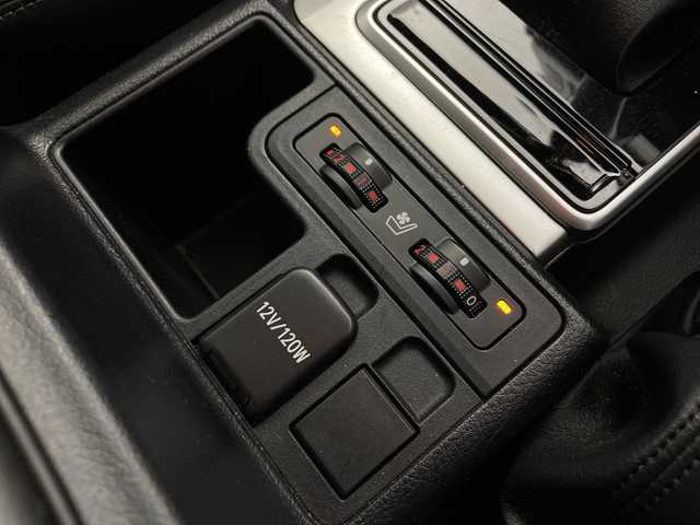 トヨタ ランドクルーザー プラド TX Lパッケージ マットブラED 愛知県 2022(令4)年 3.1万km ブラック 純正ナビ/バックカメラ/Bluetooth・AM・FM・ワンセグTV/ビルトインETC/サンルーフ/ルーフレール/１８インチアルミホイール/レザーシート/運転席助手席パワーシート/純正フロアマット/トヨタセーフティセンス/プリクラッシュセーフティ/レーンディパーチャーアラート/オートマチックハイビーム/レーダークルーズコントロール/ロードサインアシスト/発進遅れ告知/パーキングサポートブレーキ/横滑り防止/LEDヘッド/オートライト/フロントフォグランプ/電動格納ミラーウィンカー/トノカバー/DC12V/プッシュスタート/スマートキー/スペアキー1本/取扱説明書