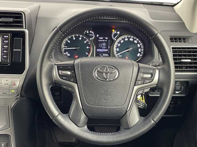 トヨタ ランドクルーザー プラド TX Lパッケージ マットブラED 愛知県 2022(令4)年 3.1万km ブラック 純正ナビ/バックカメラ/Bluetooth・AM・FM・ワンセグTV/ビルトインETC/サンルーフ/ルーフレール/１８インチアルミホイール/レザーシート/運転席助手席パワーシート/純正フロアマット/トヨタセーフティセンス/プリクラッシュセーフティ/レーンディパーチャーアラート/オートマチックハイビーム/レーダークルーズコントロール/ロードサインアシスト/発進遅れ告知/パーキングサポートブレーキ/横滑り防止/LEDヘッド/オートライト/フロントフォグランプ/電動格納ミラーウィンカー/トノカバー/DC12V/プッシュスタート/スマートキー/スペアキー1本/取扱説明書