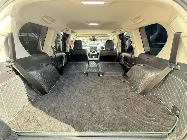 トヨタ ランドクルーザー プラド TX Lパッケージ 長崎県 2021(令3)年 5.6万km ホワイトパールクリスタルシャイン サンルーフ/黒革シート/・パワーシート/・シートヒーター/エアシート/トヨタセーフティセンス/・衝突被害軽減ブレーキ/・レーダークルーズコントロール/・レーンキープアシスト/・オートマチックハイビーム/社外メモリナビ【AVIC-CQ911】/・Bluetooth接続/・フルセグTV/・DVD再生/バックカメラ/ビルトインETC/コーナーセンサー/オートサイドステップ/ヘッドライトウォッシャー/ドライブレコーダー/MTモード付AT/革巻きステアリング