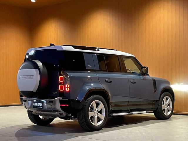 ランドローバー ランドローバー ディフェンダー 110SE 愛知県 2022(令4)年 1.9万km 青／白 MERIDIANサウンド/サンルーフ/黒革シート/シートヒーター/パワーシート/スマートキー/純正ナビ/Bluetooth/カープレイ/全方位カメラ/エアサス/ACC/LKA/BSM/純正20インチAW/保証書/スペアキー/タスマンブルー