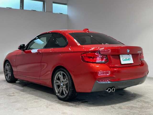 ＢＭＷ ２２０ｉ クーペ Mスポーツ 宮城県 2017(平29)年 2.1万km メルボルンレッド クルーズコントロール/レーントレーシングアシスト/パークディスタンスコントロール/コーナーセンサー/ドライビングアシスト/オートライト/ハーフレザー/シートヒーター/３列シート/LEDヘッドライト/純正ドライブレコーダー/純正ナビ/Bluetooth接続/USB入力端子/車外バックカメラ/純正18インチアルミホイール/衝突軽減装置/横滑り防止装置/ハーマンカードンサウンドシステム
